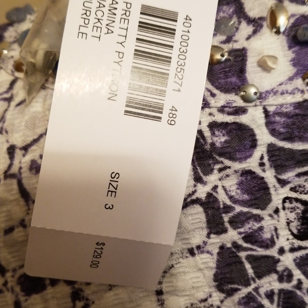 💜Gorgeous Chicos jacket💜 - Picture 5 of 8
